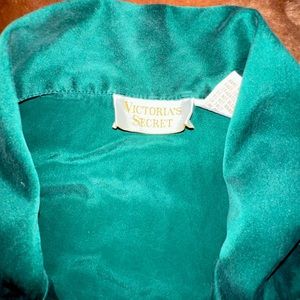 Vintage Victorias Secret 100% silk set green set size M